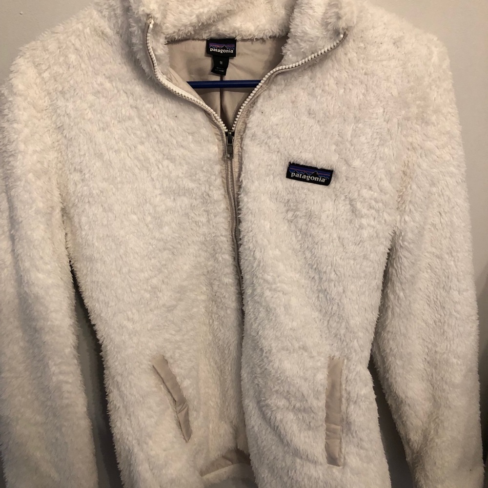 White Patagonia zip up jacket